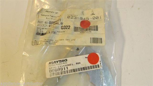 WHIRLPOOL AMANA STOVE 0060911 Mounting channel, right NEW IN BAG WHIRLPOOL AMANA STOVE 0060911 Mounting channel, right NEW IN BAG
